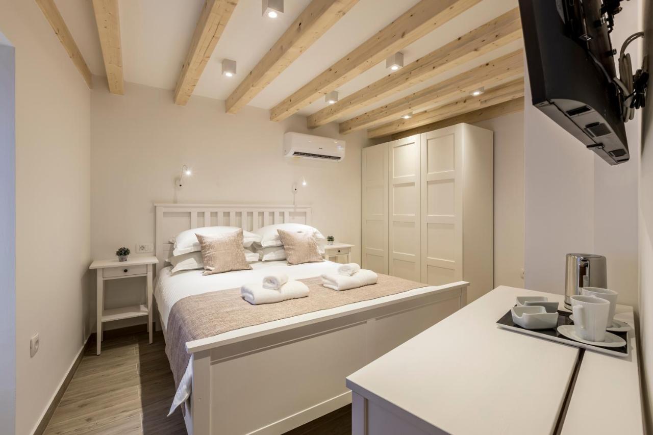Cosmijeva Luxury Rooms Split Zewnętrze zdjęcie